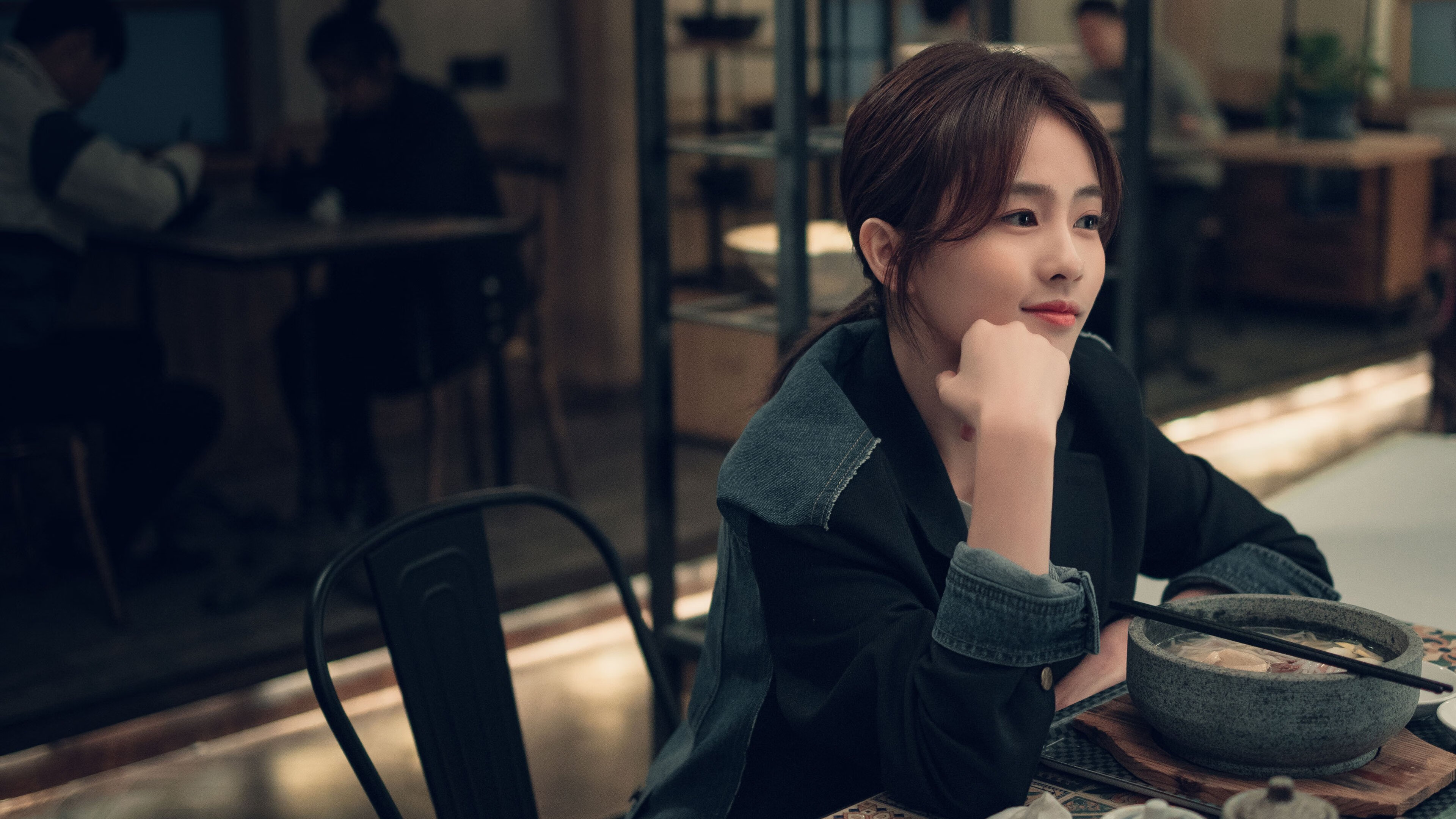 开云体育登录-皮克传奇对决，攻防两端统治比赛，挪威血拼美国成就经典